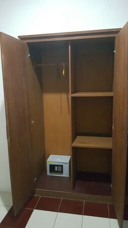 Imagen de la habitación del Hotel Aman Gati Hotel Lakey. Foto 19