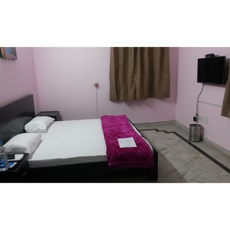 Imagen de la habitación del Hotel Aman Inn. Foto 6
