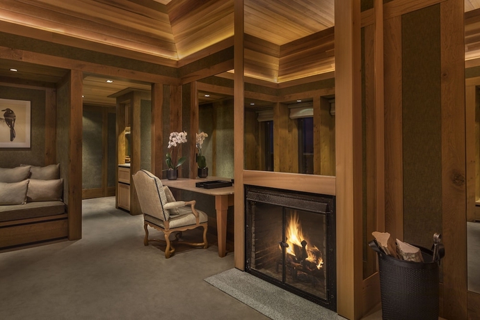 Imagen de la habitación del Hotel Aman Le Mélézin. Foto 10