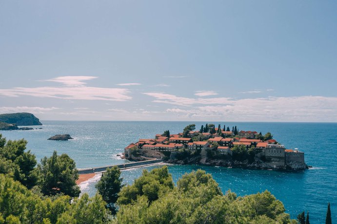 Imagen general del Hotel Aman Sveti Stefan. Foto 1