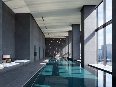 Imagen de la piscina del Hotel Aman Tokyo. Foto 6