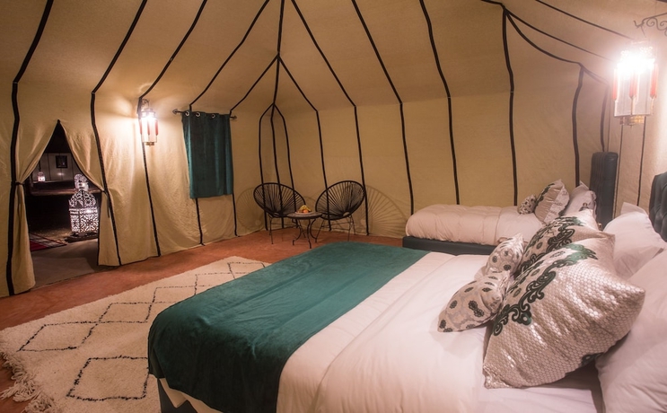 Imagen de la habitación del Hotel Amanar Khaimas Desert Camp. Foto 3