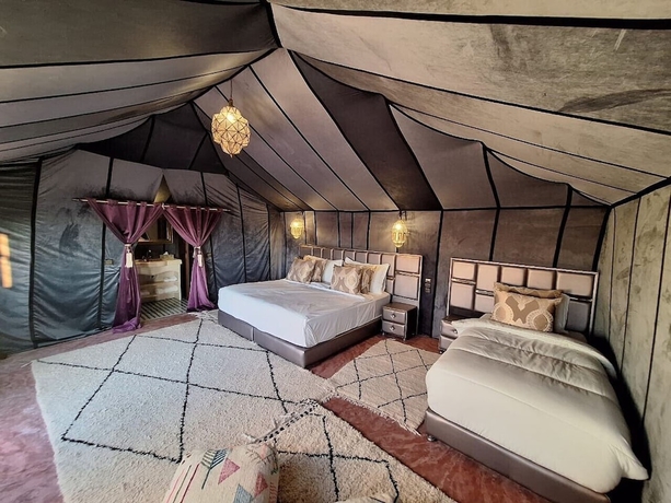 Imagen de la habitación del Hotel Amanar Khaimas Desert Camp. Foto 4