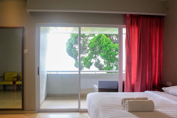 Imagen de la habitación del Hotel Amanda Hills Bandungan. Foto 3