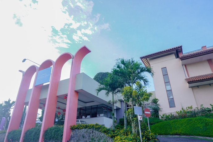 Imagen general del Hotel Amanda Hills Bandungan. Foto 1