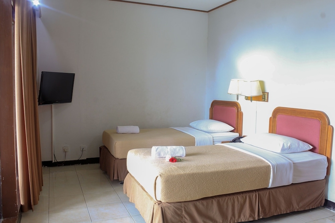 Imagen de la habitación del Hotel Amanda Hills Bandungan. Foto 11