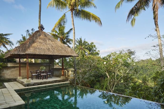 Imagen de la piscina del Hotel Amandari Ubud. Foto 15