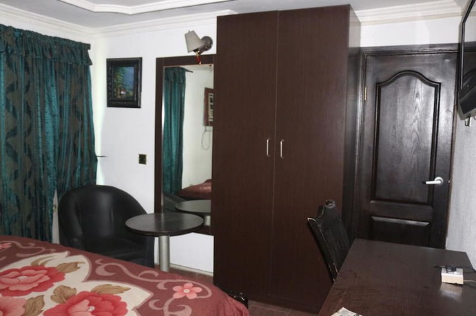 Imagen de la habitación del Hotel Amandas Limited. Foto 9