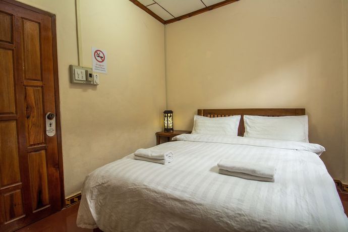 Imagen de la habitación del Hotel Amandra Villa. Foto 8
