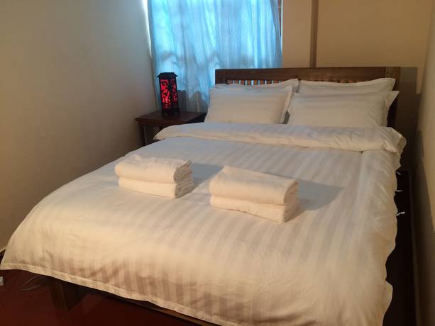 Imagen de la habitación del Hotel Amandra Villa. Foto 18