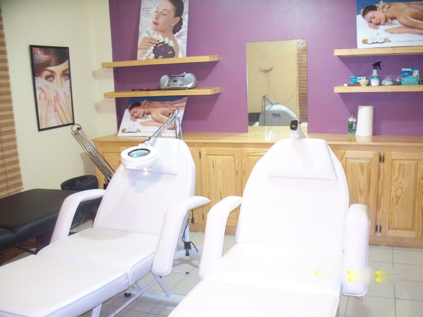 Imagen de la piscina del Hotel Amanecer: A Retreat and Spa. Foto 13