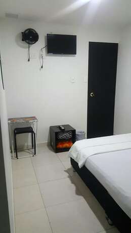 Imagen general del Hotel Amanecer La 27. Foto 4