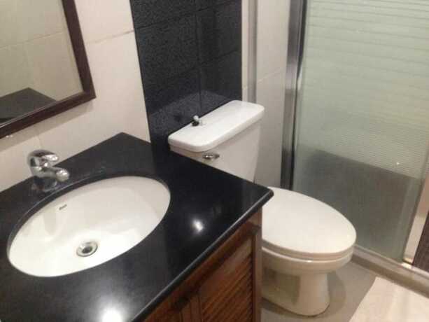 Imagen de la habitación del Hotel Amanentez Olongapo. Foto 17