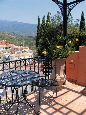 Imagen del bar/restaurante del Hotel Amanhavis. Foto 3