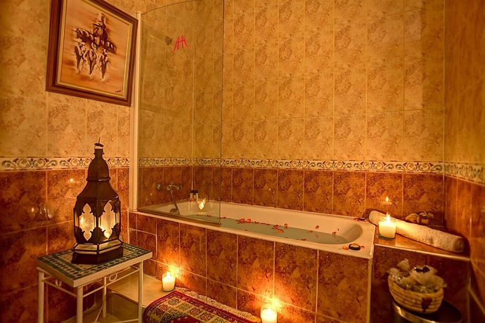 Imagen de la habitación del Hotel Amani Suites and Spa. Foto 8