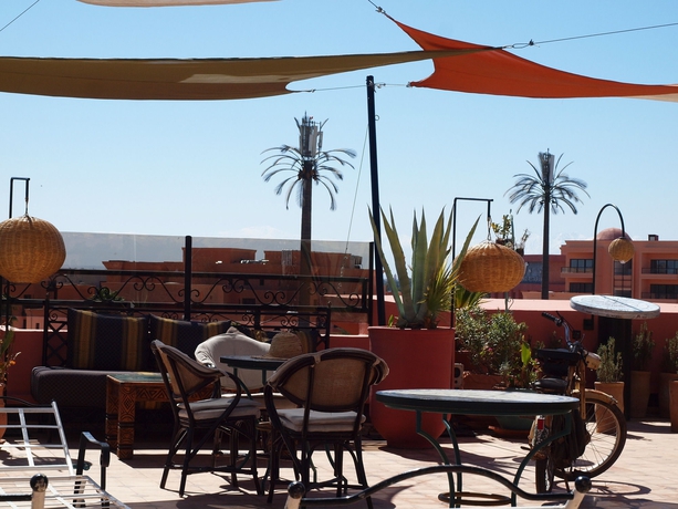 Imagen de los exteriores del Hotel Amani Suites and Spa. Foto 12