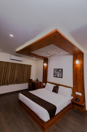 Imagen general del Hotel Amani Vagator. Foto 10