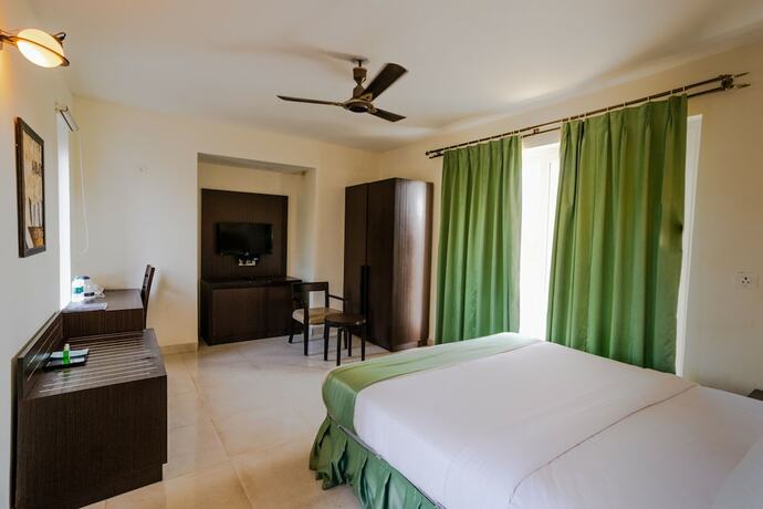 Imagen general del Hotel Amani Vagator. Foto 12