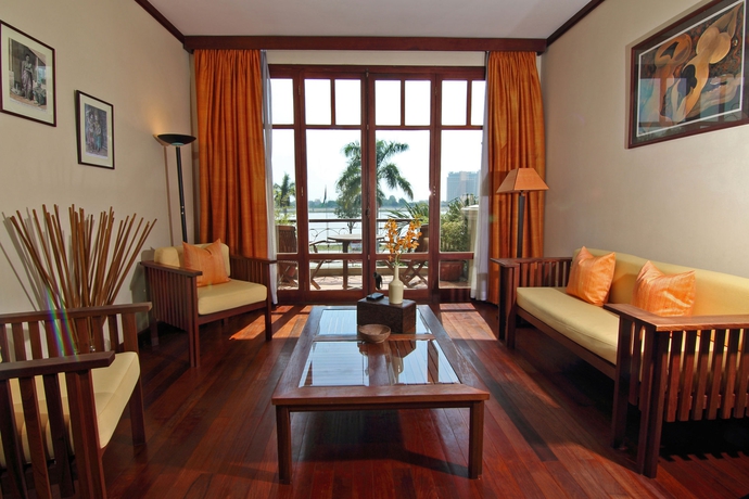 Imagen de la habitación del Hotel Amanjaya Pancam Suites. Foto 4