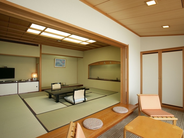 Imagen de la habitación del Hotel Amanohashidate. Foto 8