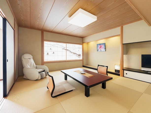 Imagen de la habitación del Hotel Amanohashidate. Foto 13