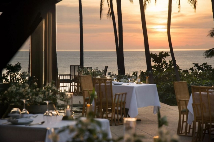Imagen del bar/restaurante del Hotel Amanpuri Resort. Foto 10