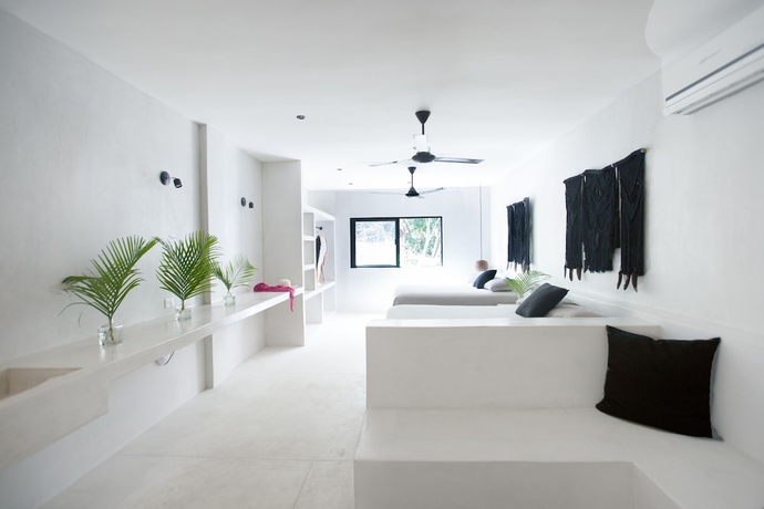 Imagen de la habitación del Hotel Amansala Pueblo. Foto 3