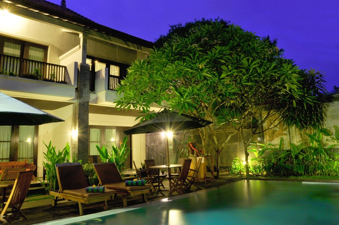 Imagen de la piscina del Hotel Amansari Villa. Foto 7