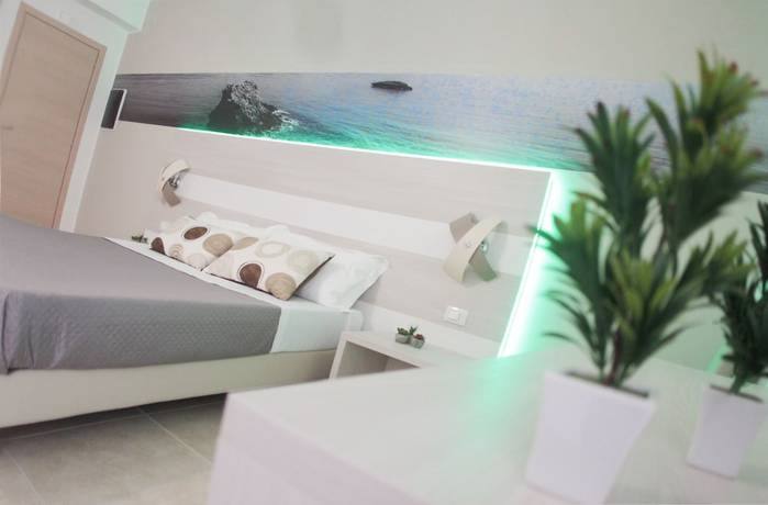 Imagen de la habitación del Hotel A\'mantia hotel. Foto 10