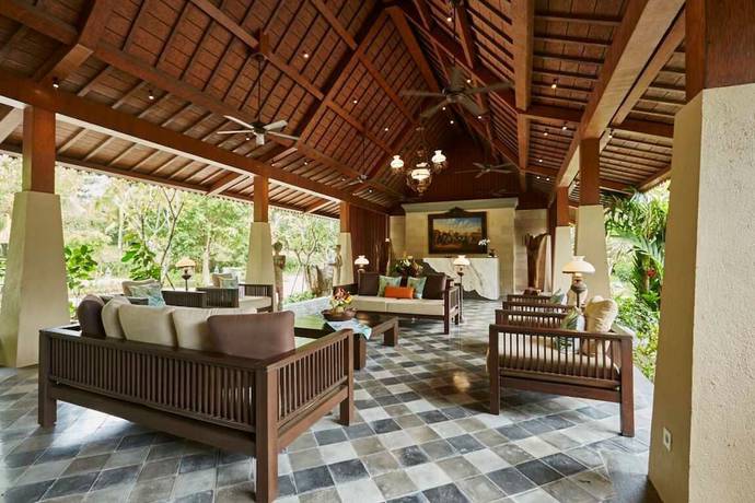 Imagen de los interiores del Hotel Amanuba and Resort Rancamaya. Foto 18