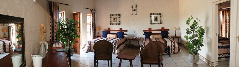 Imagen de la habitación del Hotel Amanzingwe Lodge Conference Centre and Spa. Foto 15