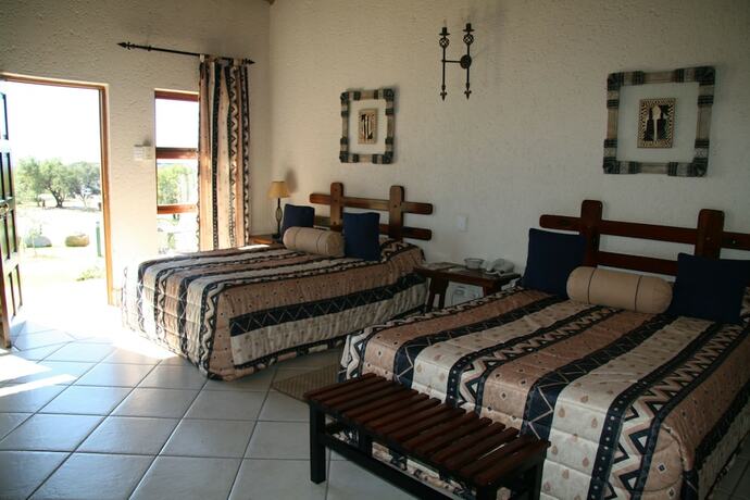 Imagen de la habitación del Hotel Amanzingwe Lodge Conference Centre and Spa. Foto 25