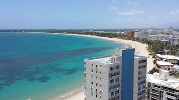 Imagen de los exteriores del Hotel Amapola Beachfront Studio - Playamar. Foto 6