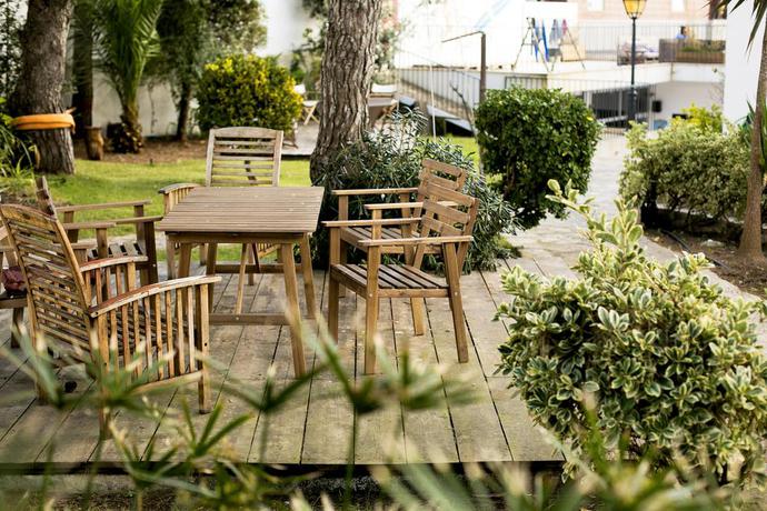 Imagen de los exteriores del Hotel Amar Hostel, Suites and Surf Camp. Foto 11