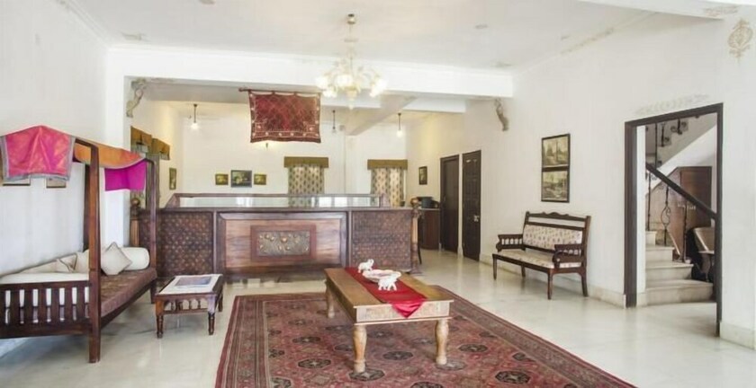 Imagen de los interiores del Hotel Amar Kothi. Foto 11