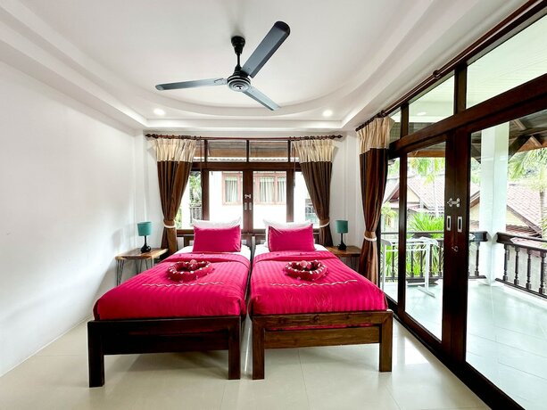 Imagen de la habitación del Hotel Amara Beach Resort. Foto 18