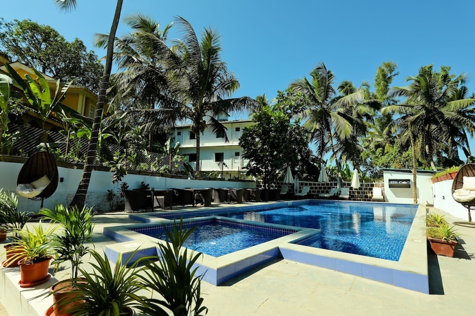 Imagen de la piscina del Hotel Amara Grand. Foto 16