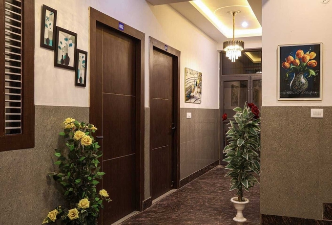Imagen de los interiores del Hotel Amara Inn by Sandane Homes. Foto 11