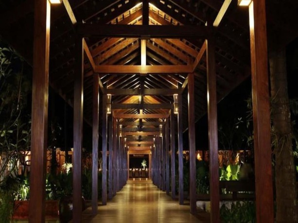 Imagen de los interiores del Hotel Amara Ocean Resort. Foto 11