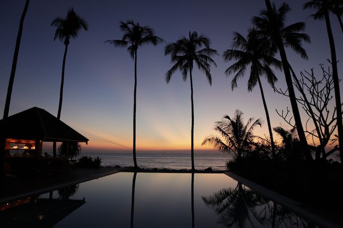 Imagen de la piscina del Hotel Amara Ocean Resort. Foto 19