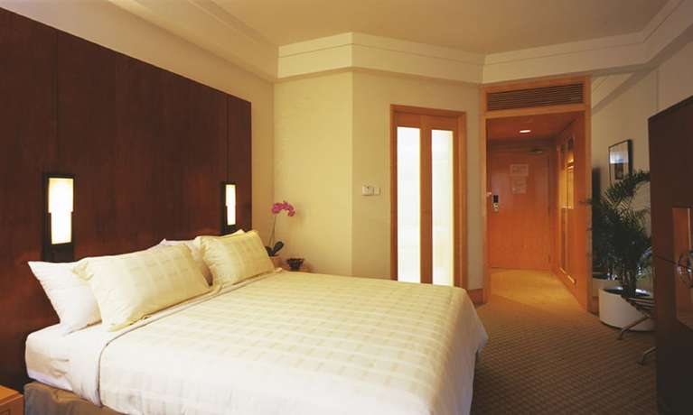 Imagen de la habitación del Hotel Amara Singapore. Foto 10