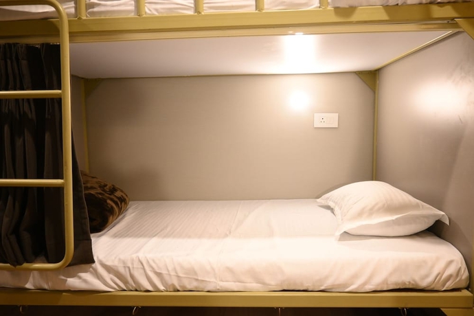 Imagen de la habitación del Hotel Amara Super Deluxe Dormitory. Foto 3