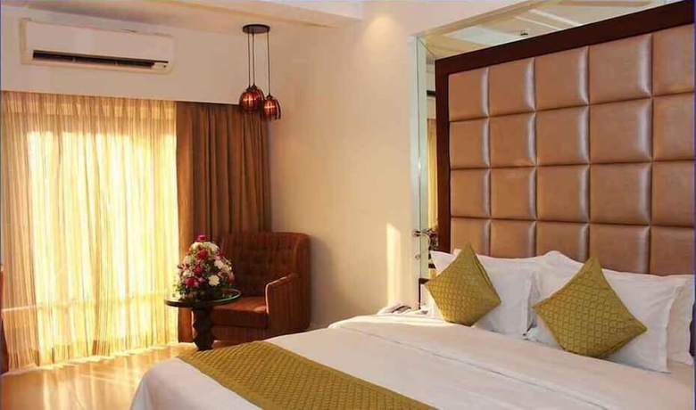 Imagen de la habitación del Hotel Amara Vacanza Grand Inn. Foto 4