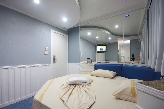 Imagen de la habitación del Hotel Amaralina. Foto 2