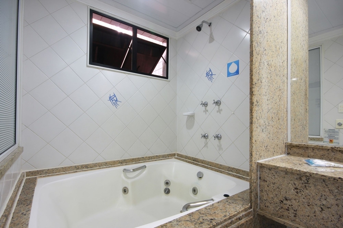 Imagen de la habitación del Hotel Amaralina. Foto 10