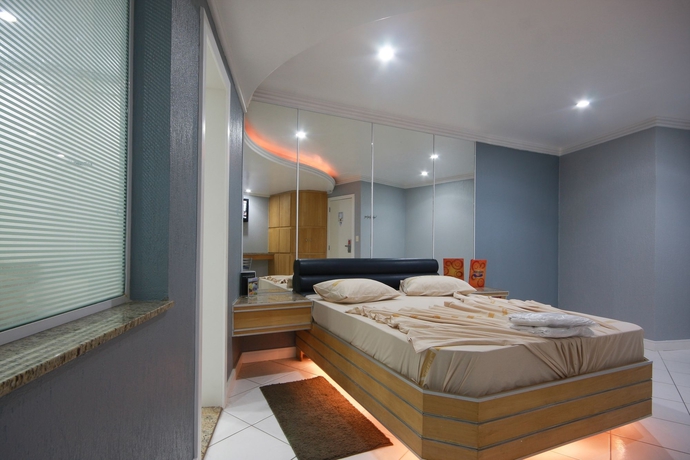 Imagen de la habitación del Hotel Amaralina. Foto 16