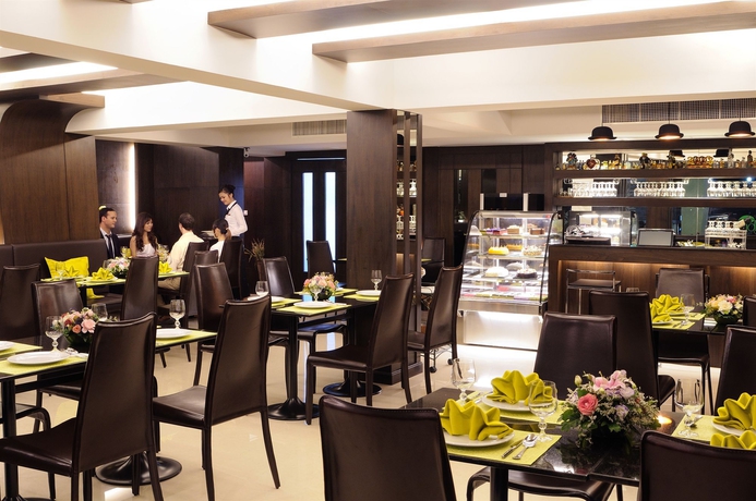 Imagen del bar/restaurante del Hotel Amaranta. Foto 6