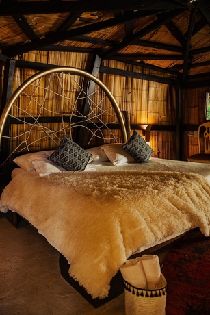 Imagen de la habitación del Hotel Amaranthus. Foto 18