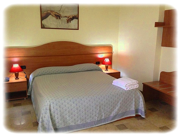 Imagen de la habitación del Hotel Amaranto. Foto 6