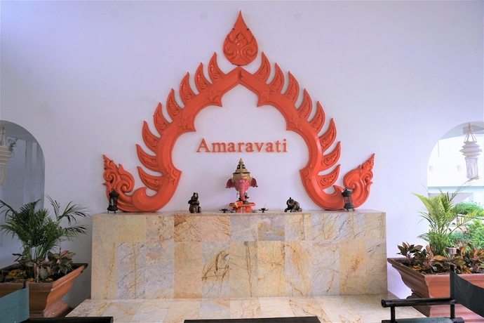 Imagen de los interiores del Hotel Amaravati Wellness Center and Resort. Foto 18